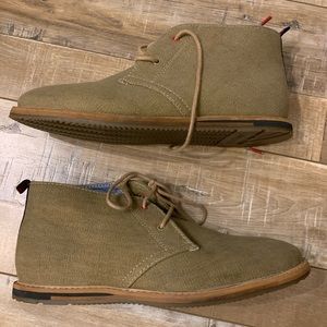 Ben Sherman canvas chukka boots